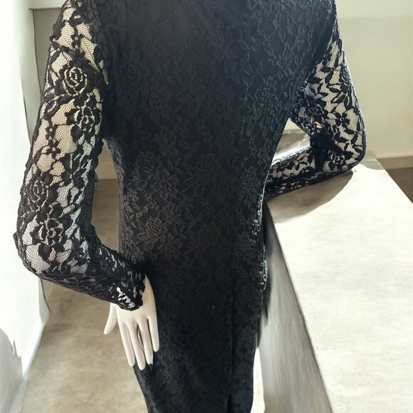 🖤 Bebe Black Lace Long Sleeve Dress – Size M (NWT) 🖤 - Picture 3 of 3